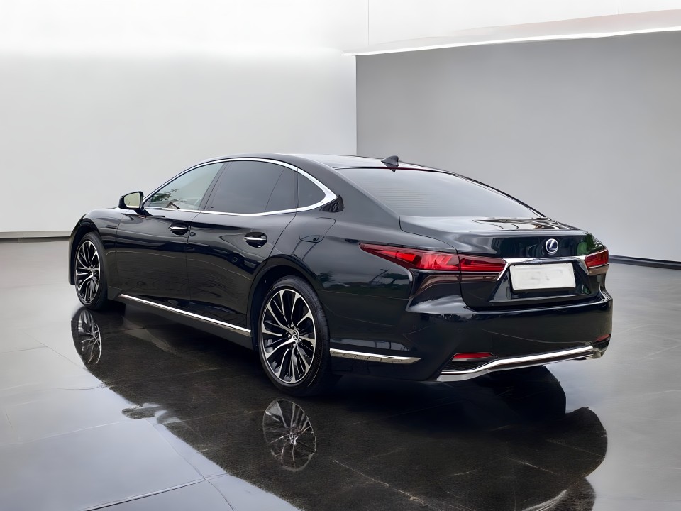 Lexus Seria LS 500h Luxury Line (5)
