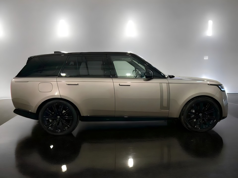 Land Rover Range Rover D250 HSE SWB (3)