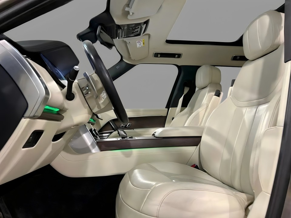 Land Rover Range Rover D250 HSE SWB - foto 7