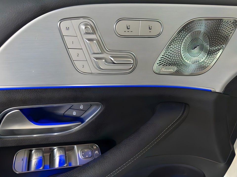 Mercedes-Benz GLE Coupe 400e 4MATIC AMG - foto 18