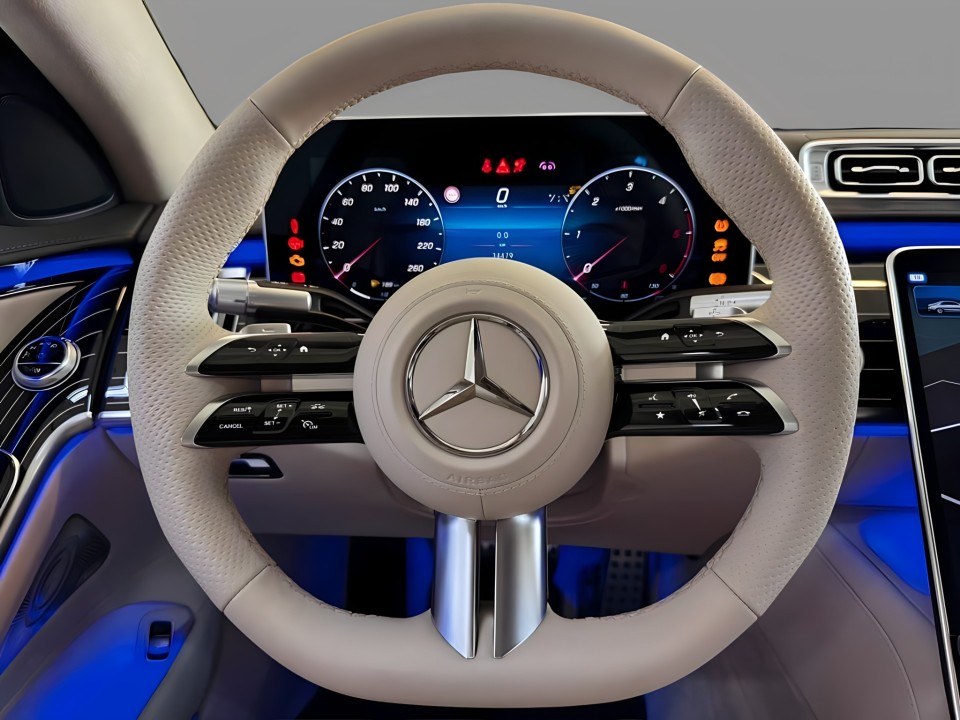 Mercedes-Benz S 400d 4MATIC AMG - foto 9