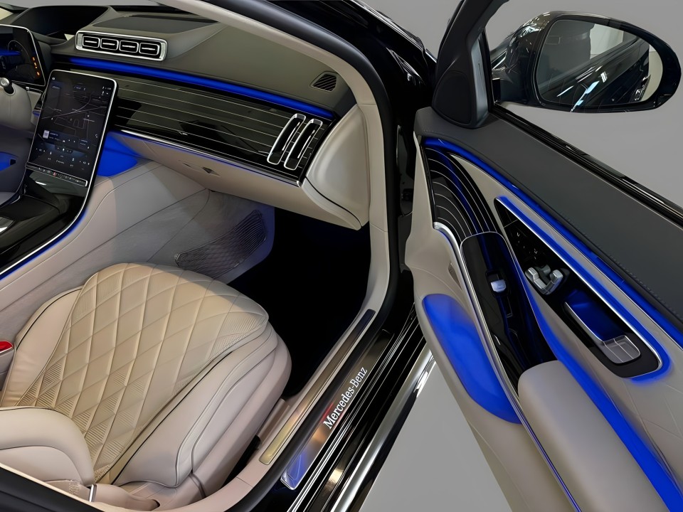 Mercedes-Benz S 400d 4MATIC AMG - foto 20