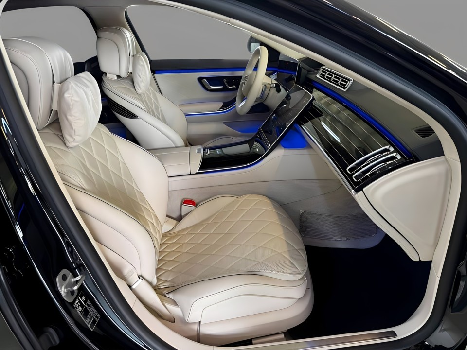 Mercedes-Benz S 400d 4MATIC AMG - foto 12