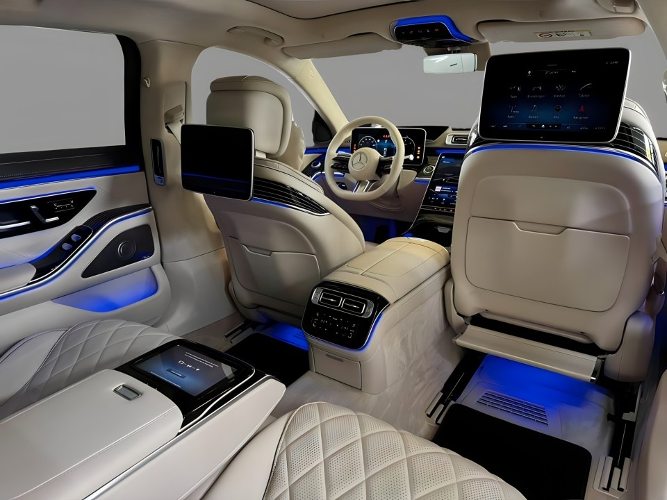 Mercedes-Benz S 400d 4MATIC AMG - foto 14