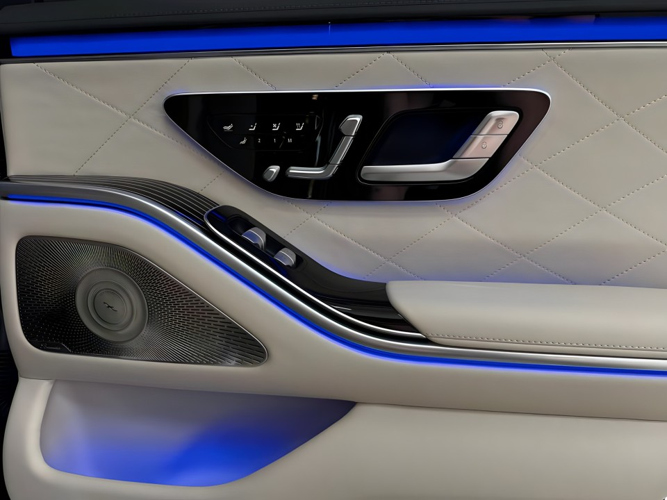 Mercedes-Benz S 400d 4MATIC AMG - foto 26