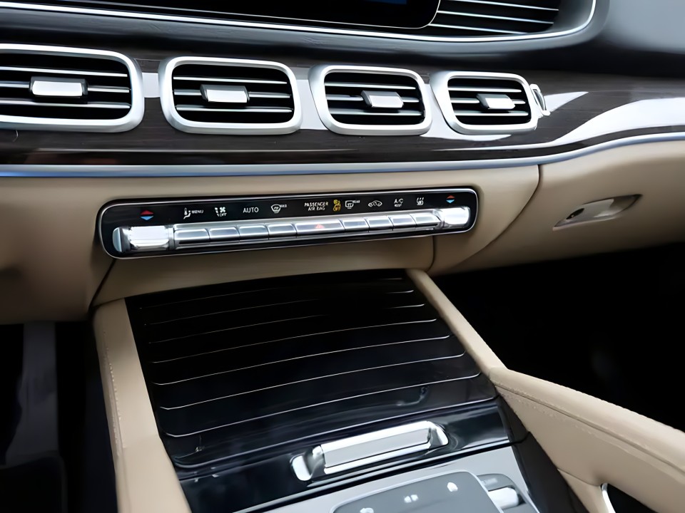 Mercedes-Benz GLE 350de 4MATIC AMG - foto 6