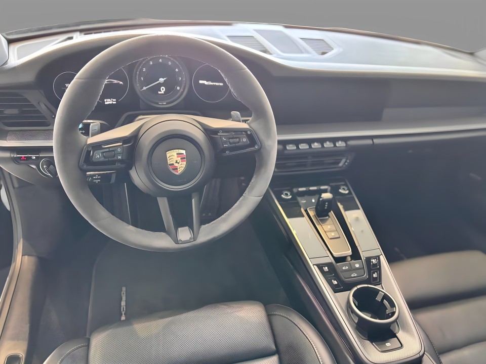 Porsche 911 Carrera - foto 6
