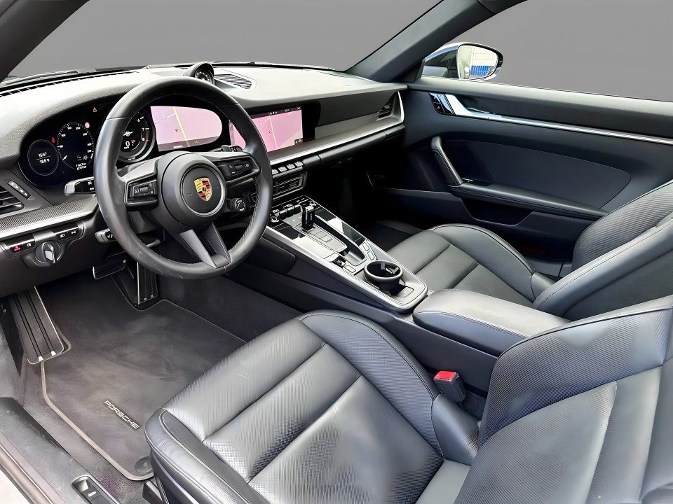 Porsche 911 Carrera - foto 9