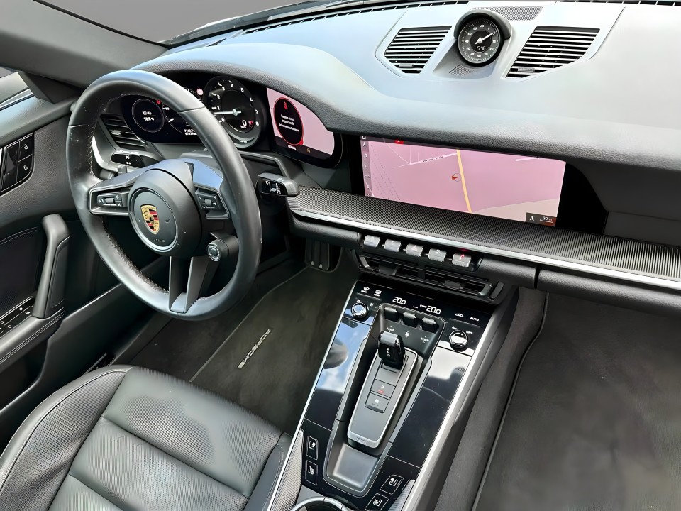 Porsche 911 Carrera - foto 12