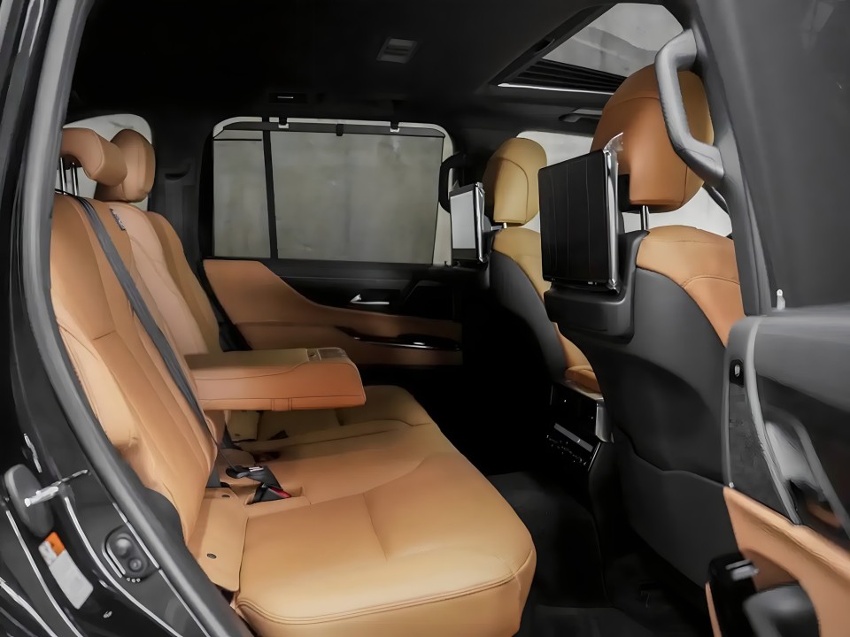 Lexus Seria LX 700h Luxury - foto 15