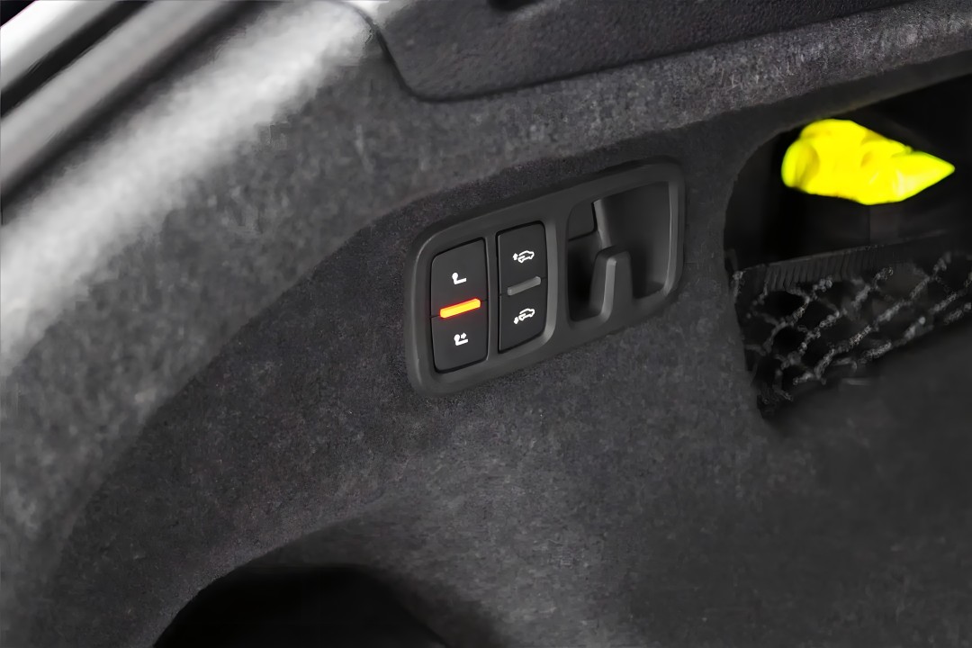 Audi Q8 55 TFSIe Quattro S-line - foto 14