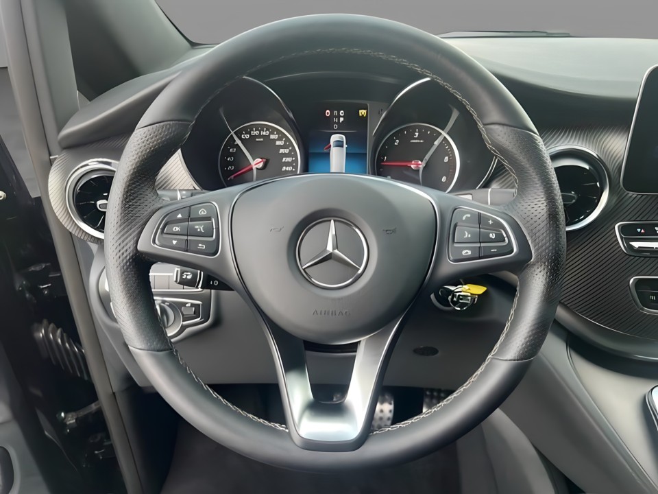 Mercedes-Benz V 300 CDI 4MATIC - foto 6