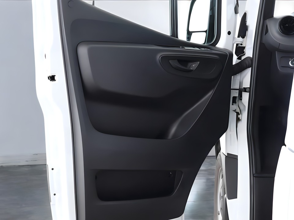Mercedes-Benz Sprinter 311 CDI - foto 14