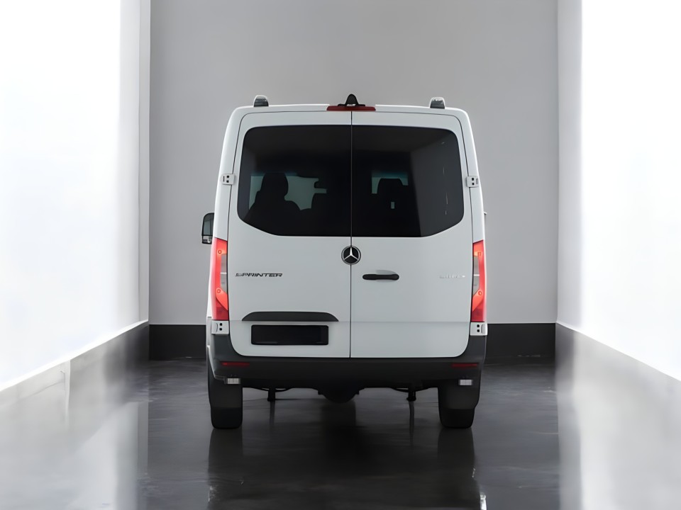 Mercedes-Benz Sprinter 311 CDI (4)
