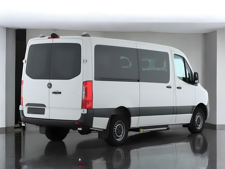 Mercedes-Benz Sprinter 311 CDI (3)