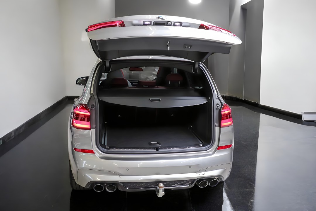 BMW X3 M Competition - foto 17