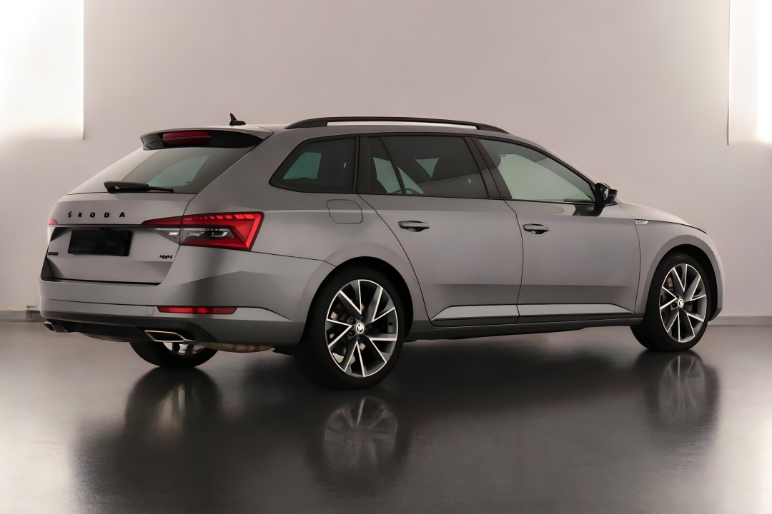 Skoda Superb Sport line (2)