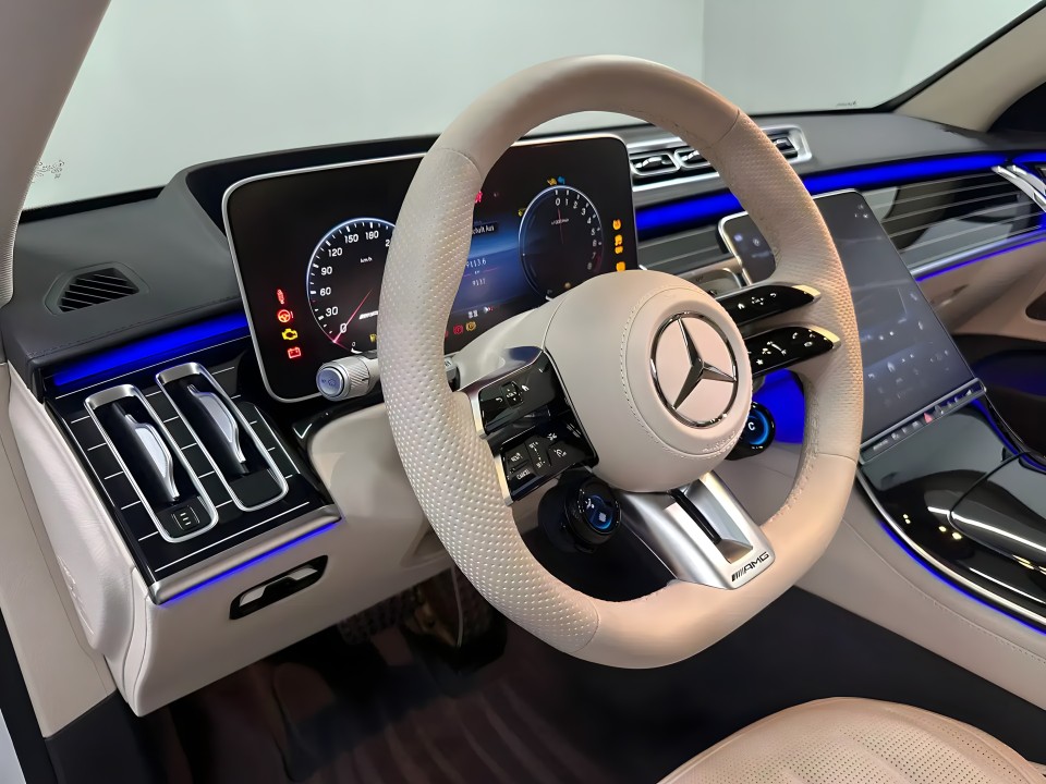 Mercedes-Benz S 63 AMG E-Performance - foto 10