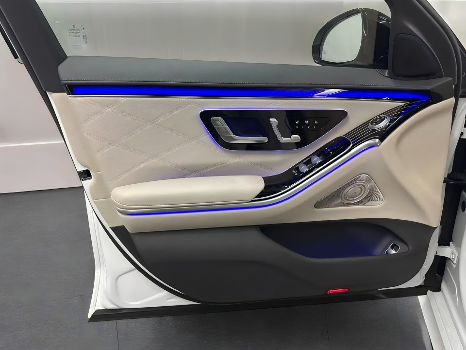 Mercedes-Benz S 63 AMG E-Performance - foto 15