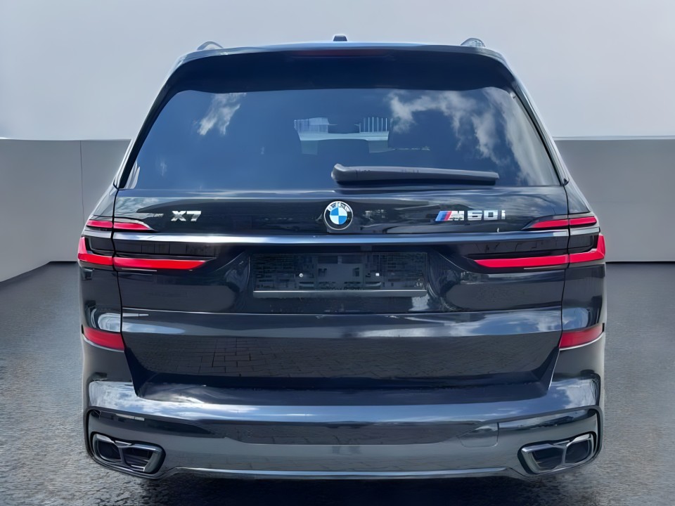 BMW X7 M60i xDrive (4)