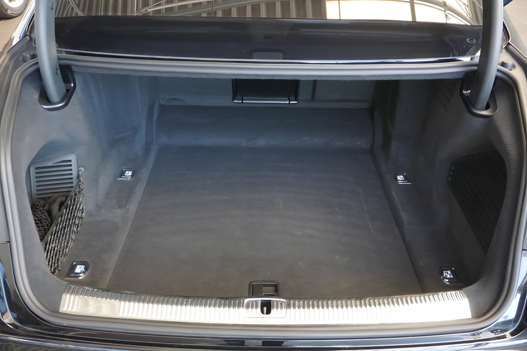 Audi S8 TFSI quattro - foto 24