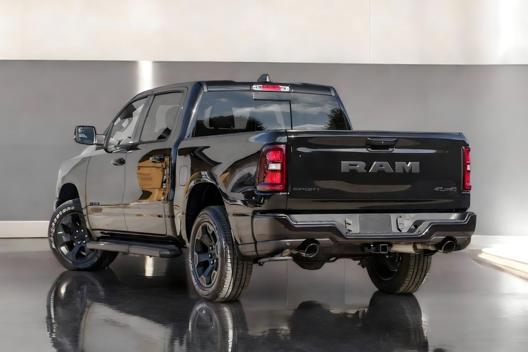 Dodge RAM 1500 Sport Night - foto 6