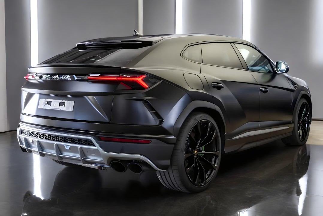 Lamborghini Urus (2)