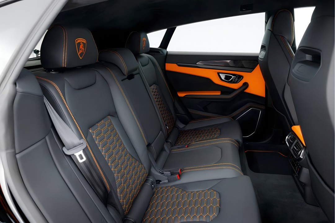 Lamborghini URUS - foto 19