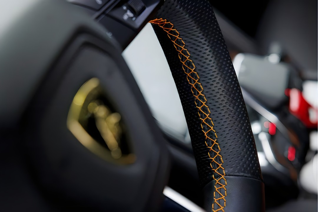 Lamborghini URUS - foto 12