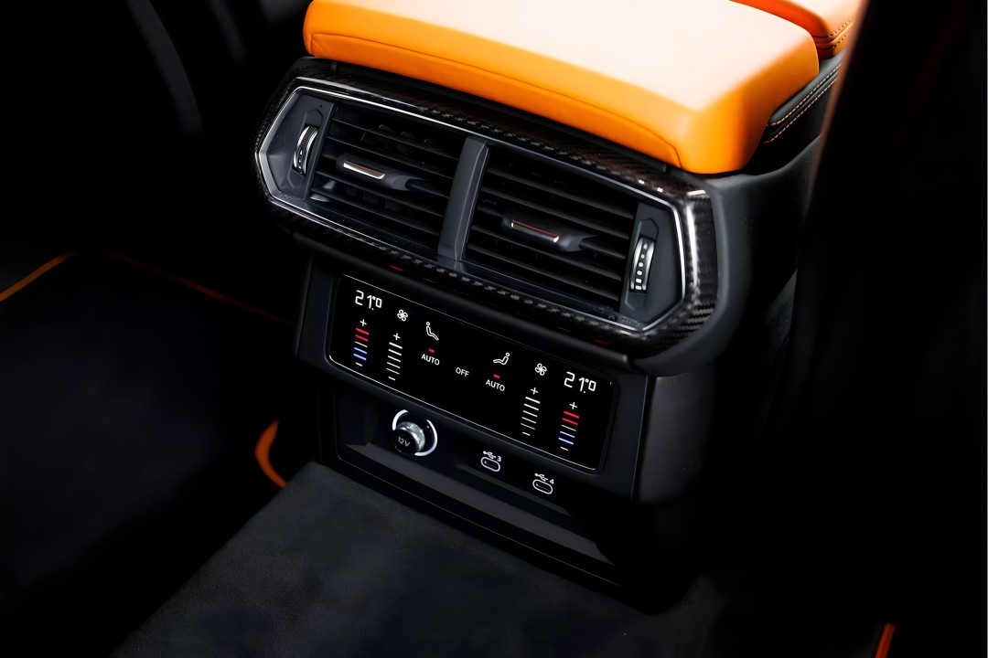 Lamborghini URUS - foto 26