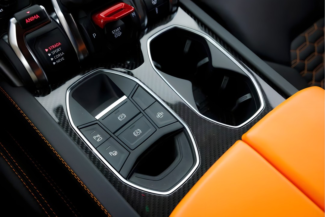 Lamborghini URUS - foto 21