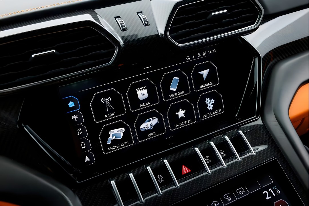 Lamborghini URUS - foto 25