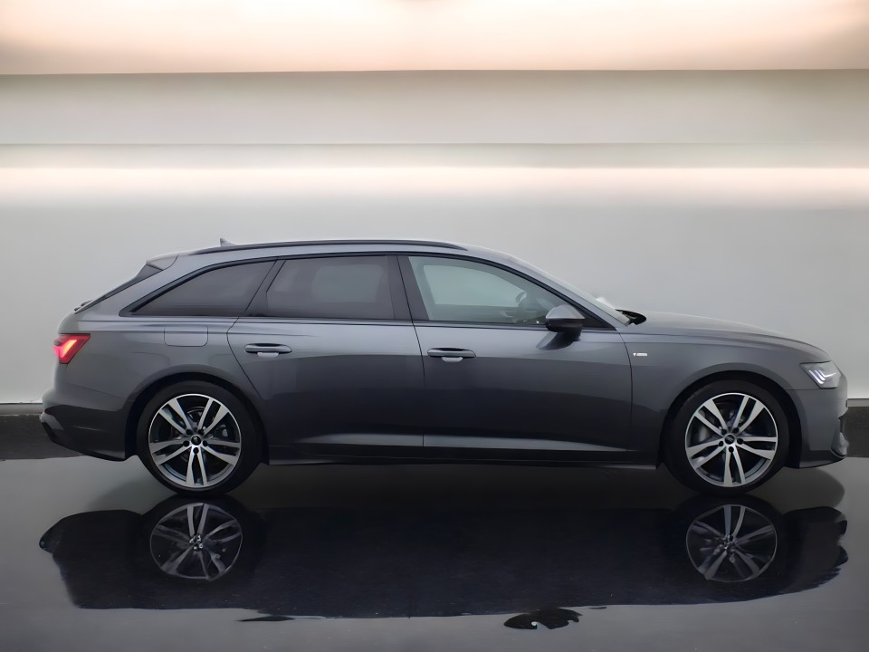 Audi A6 Avant 40TFSI S tronic S-Line (2)