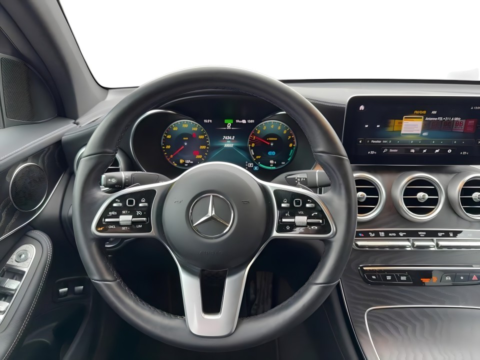 Mercedes-Benz GLC Coupe 300e 4MATIC (5)