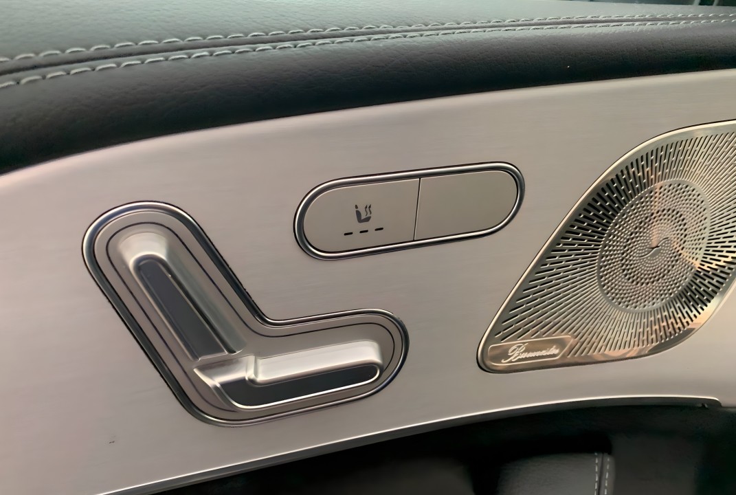 Mercedes-Benz GLE 350e 4MATIC AMG Line - foto 9