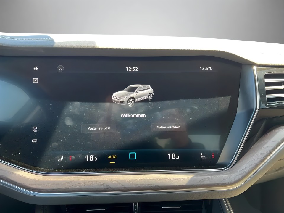 Volkswagen Touareg Elegance - foto 12