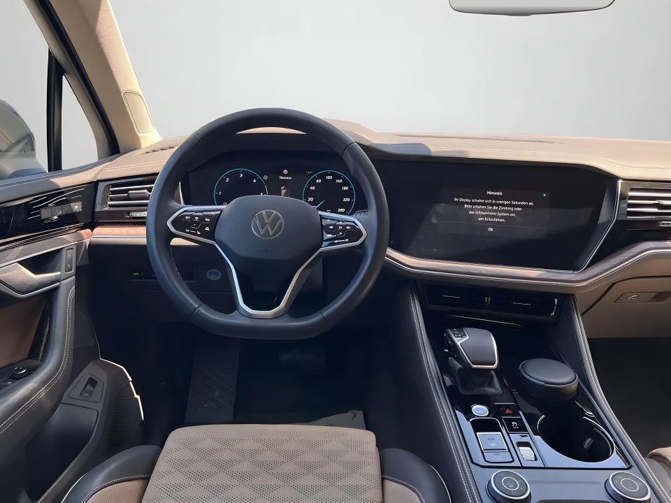 Volkswagen Touareg Elegance - foto 7