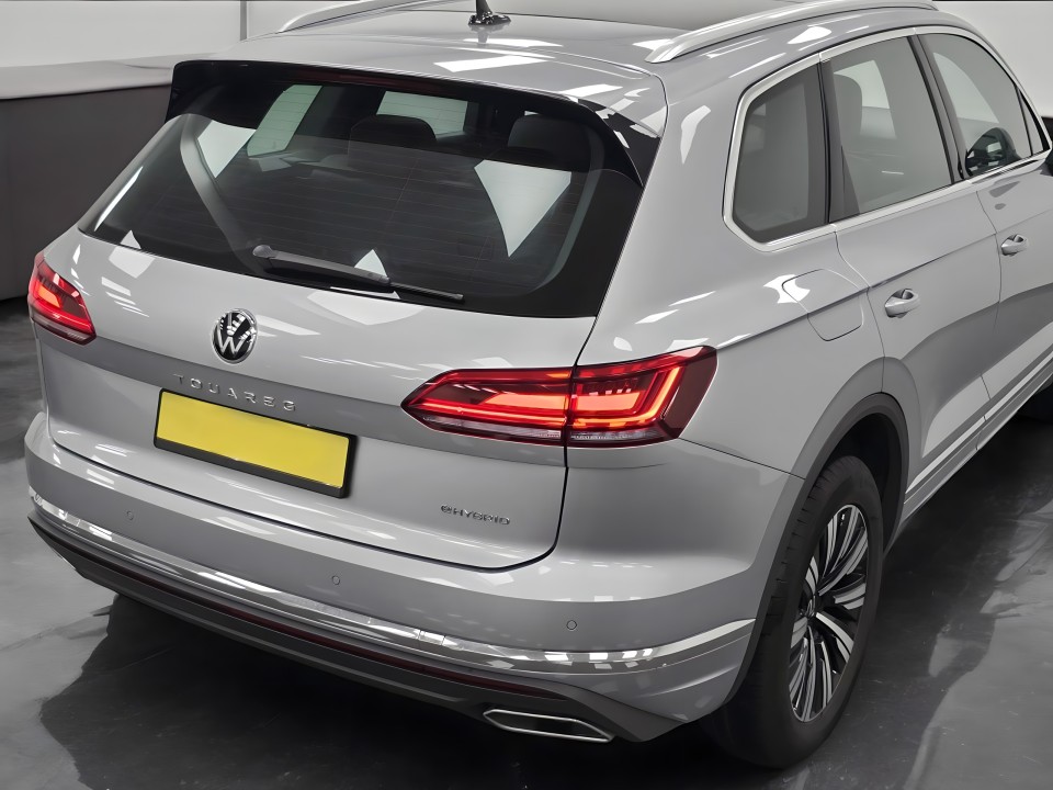 Volkswagen Touareg R-Line 3.0 V6 TSI eHybrid - foto 34