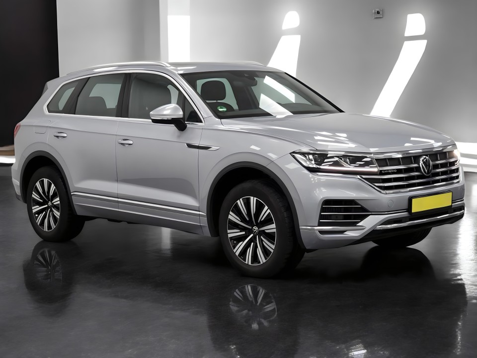 Volkswagen Touareg R-Line 3.0 V6 TSI eHybrid