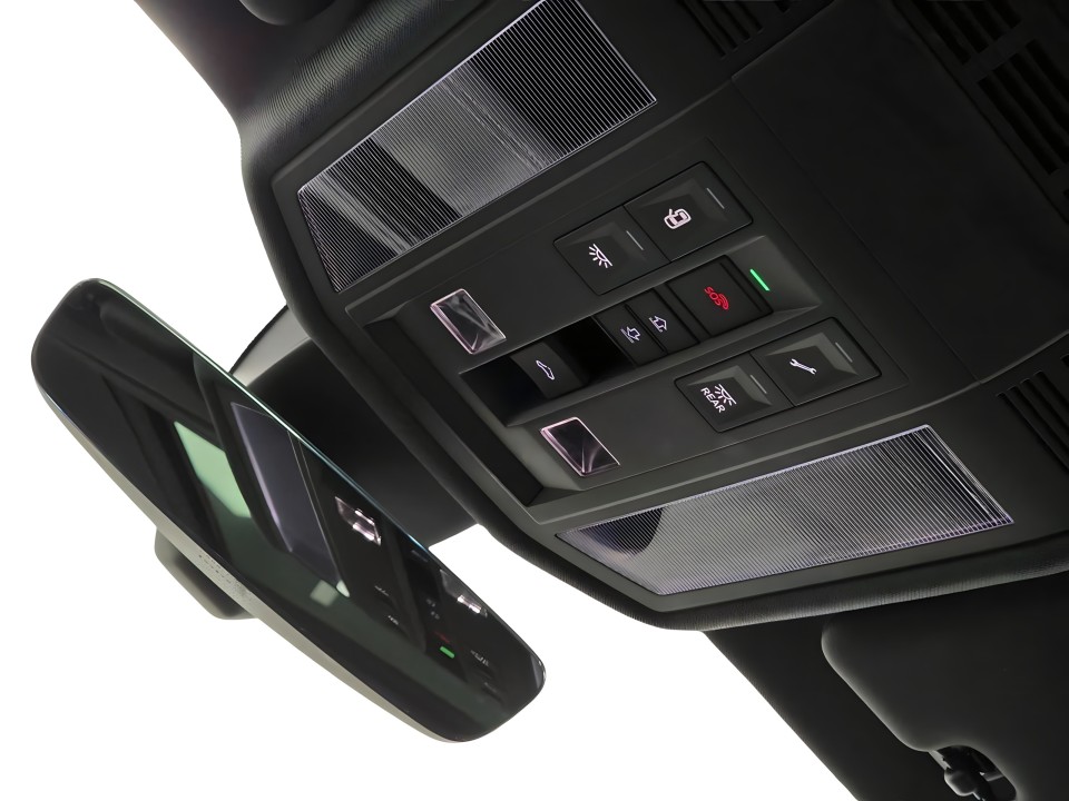 Volkswagen Touareg R-Line 3.0 V6 TSI eHybrid - foto 23