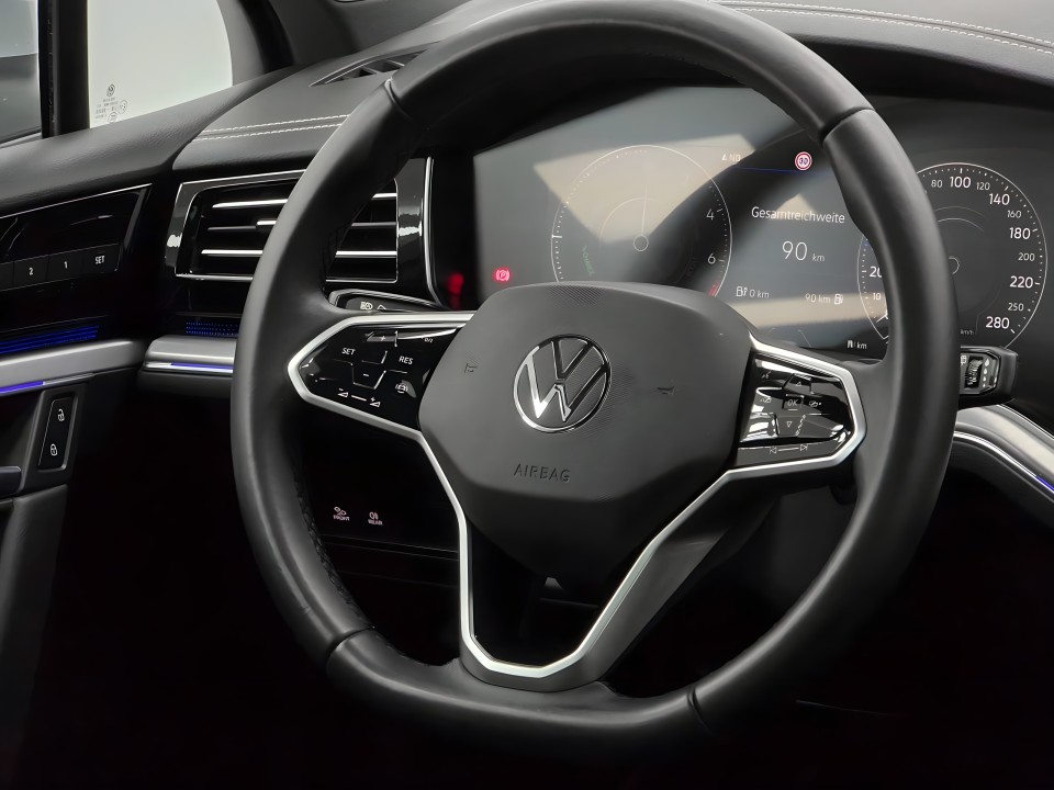 Volkswagen Touareg R-Line 3.0 V6 TSI eHybrid - foto 13