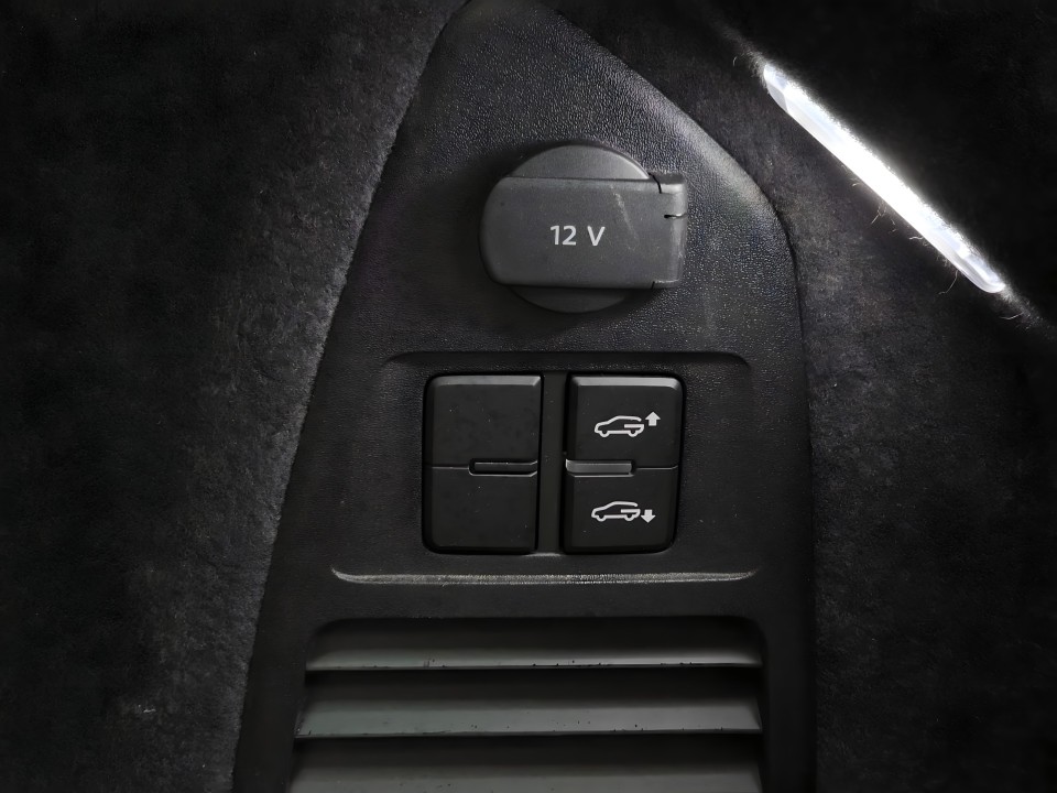 Volkswagen Touareg R-Line 3.0 V6 TSI eHybrid - foto 19