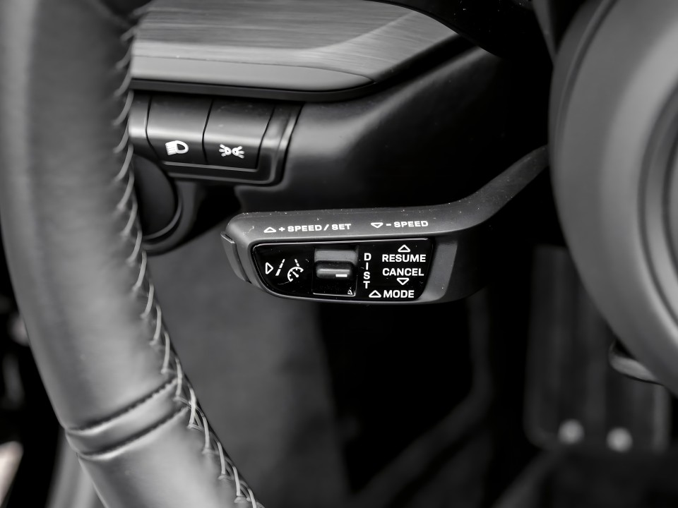 Porsche 911 Targa 4 GTS - foto 8