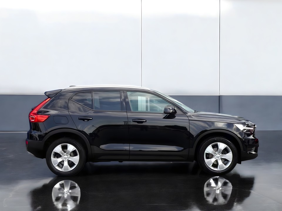 Volvo XC 40 T3 Momentum (2)