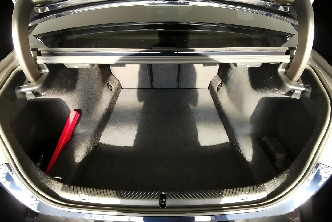 BMW Seria 5 xDrive520d M-Sport - foto 15