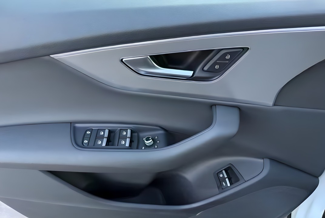 Audi Q7 55 TFSIe Quattro Tiptronic - foto 6