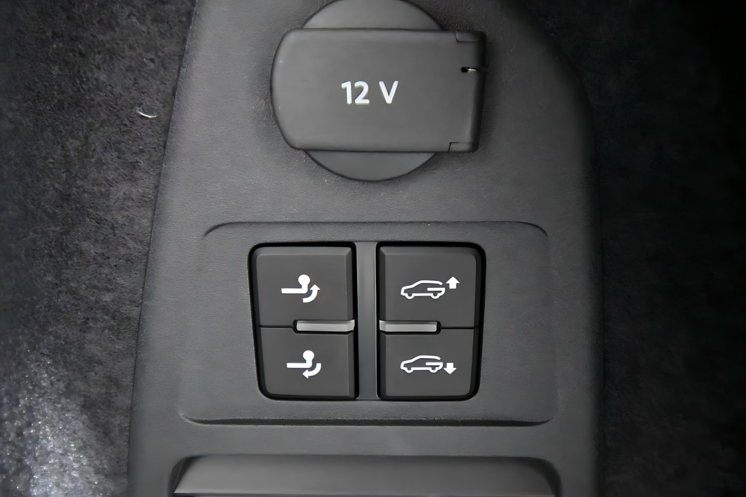 Volkswagen Touareg V6 TDI 4Motion R-Line - foto 8