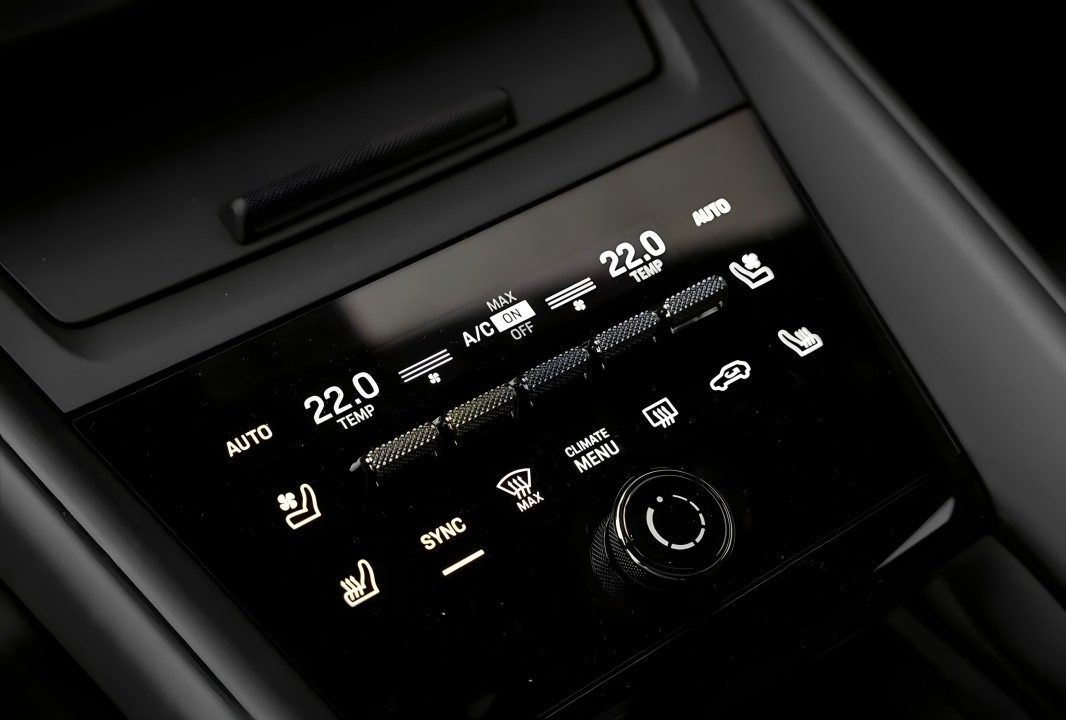 Porsche Macan 4 - foto 16