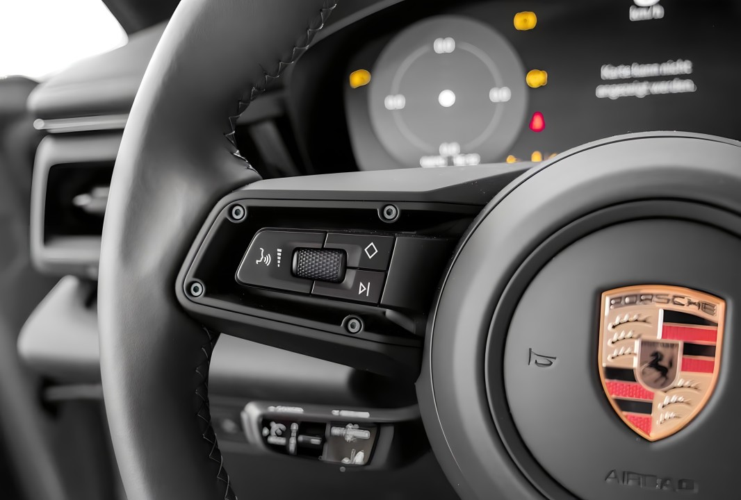 Porsche Macan 4 - foto 8