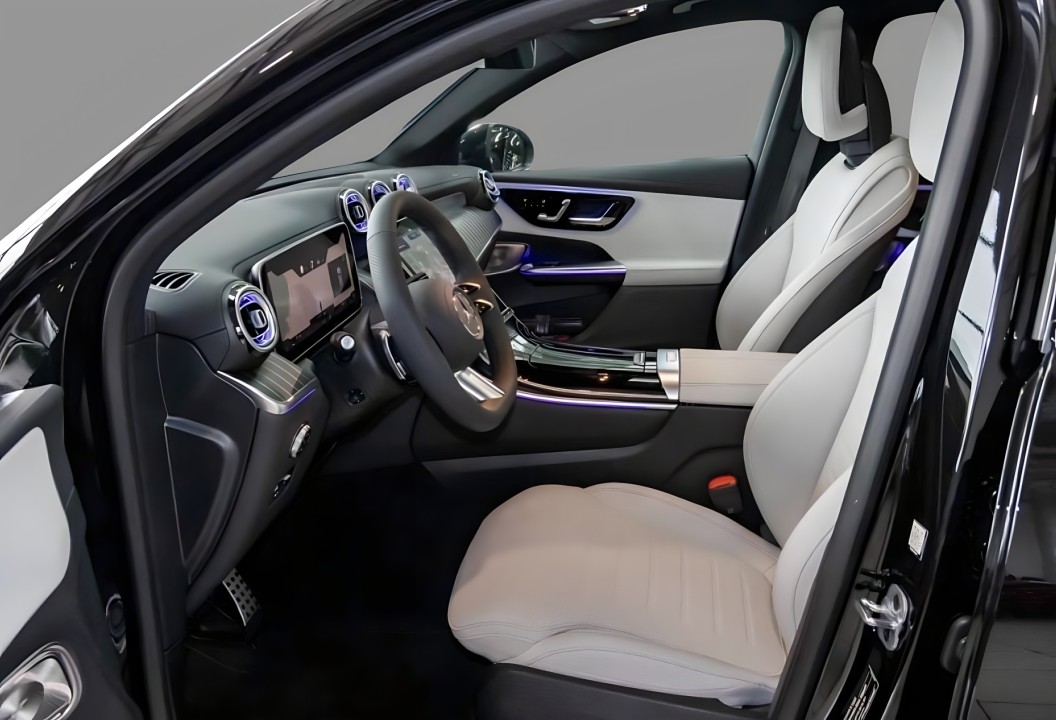 Mercedes-Benz GLC Coupe 300de 4MATIC AMG Line - foto 8